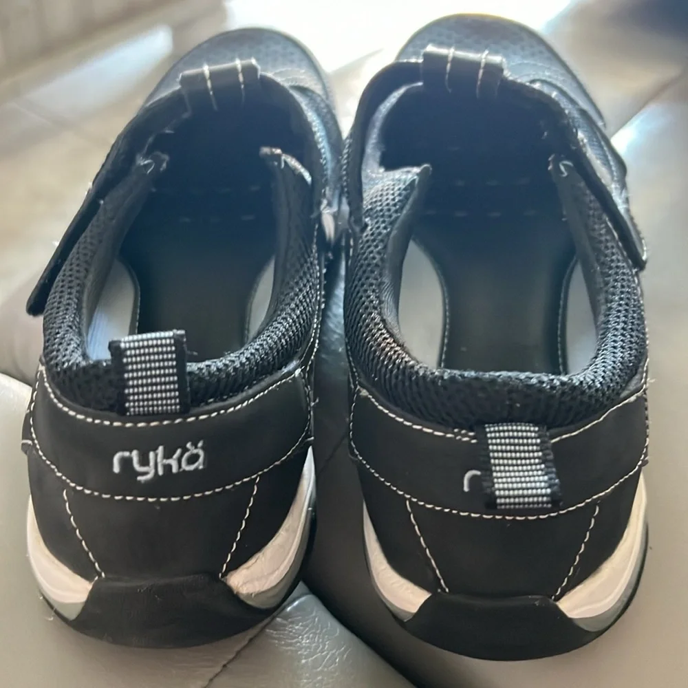 Ryka Veronica women’s 8W black and blue canvas slip on sneakers